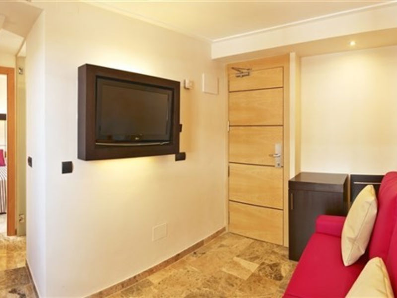 Mediterranean Bay - Adults Only
