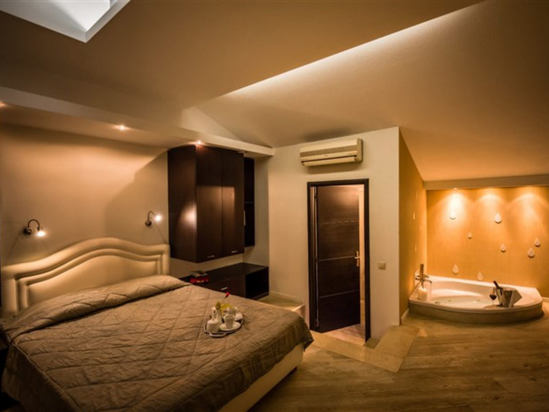 Med Beach Resort