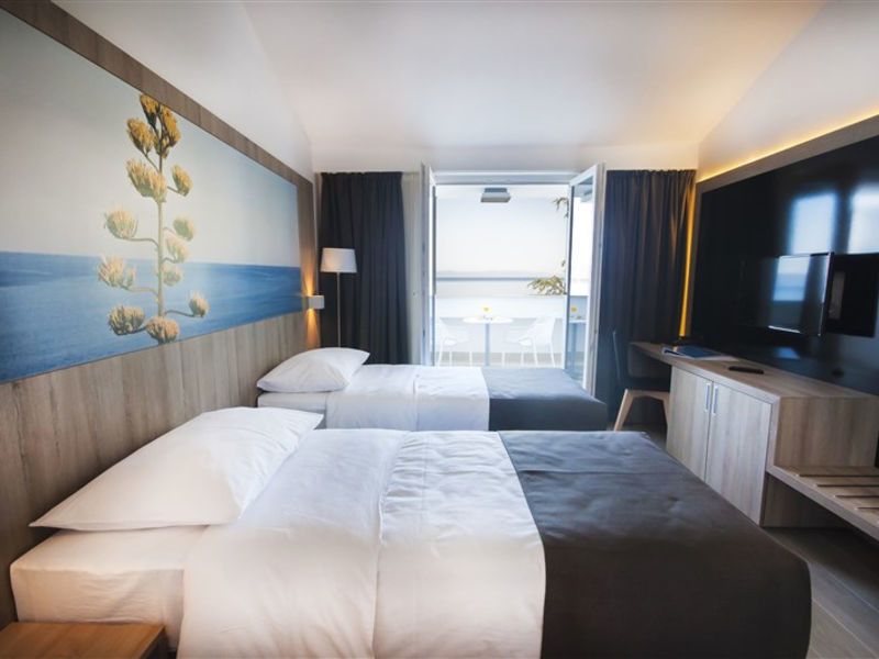 Medora Auri Family Beach Resort
