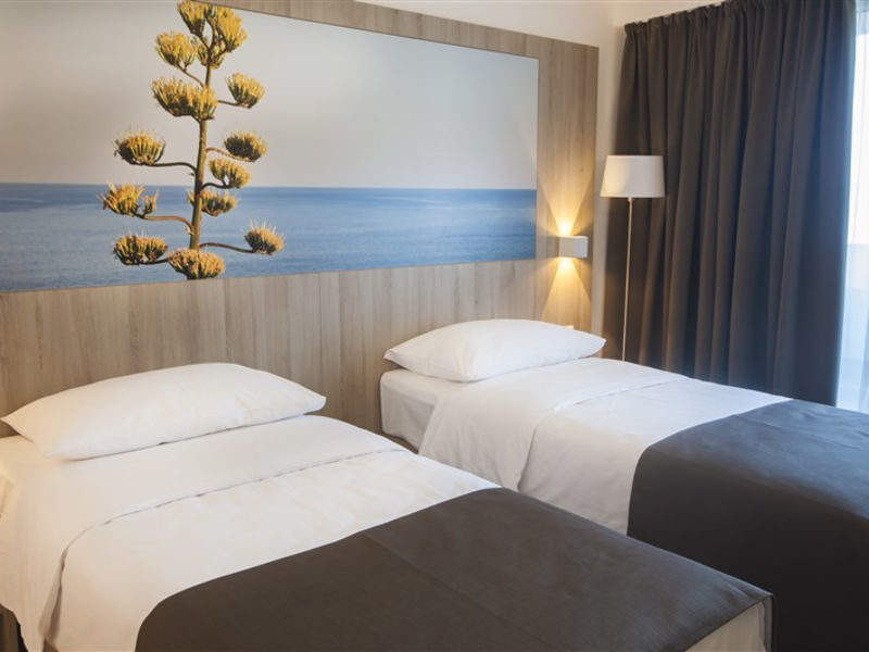Medora Auri Family Beach Resort