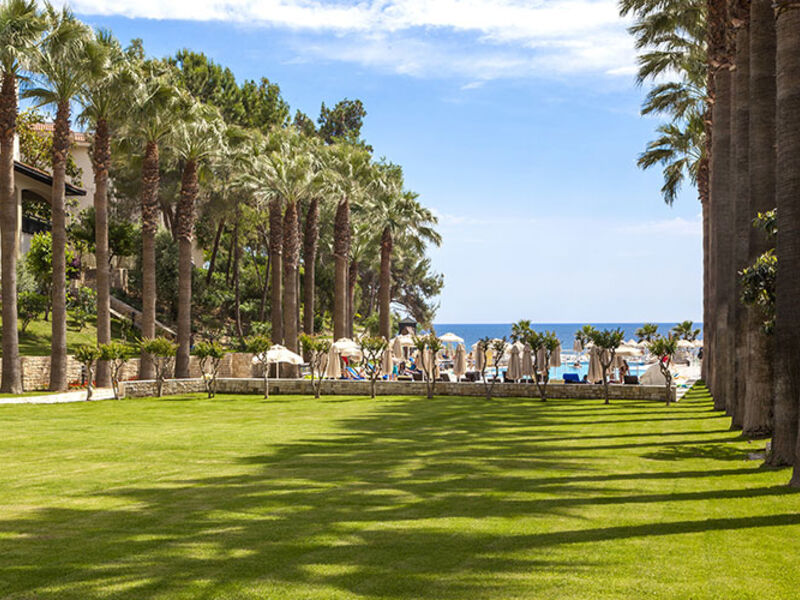 Melas Holiday Village