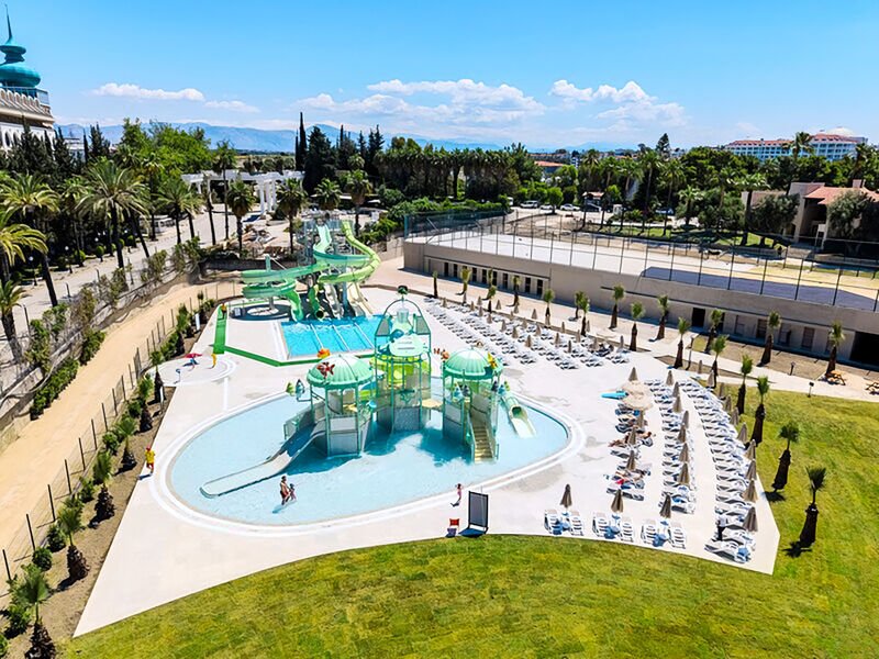 Melas Holiday Village