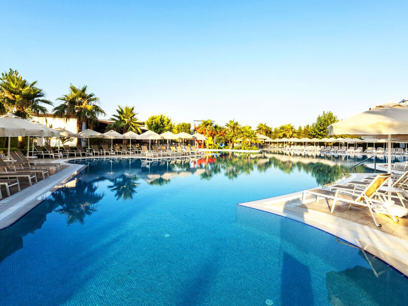 Melas Lara Resort