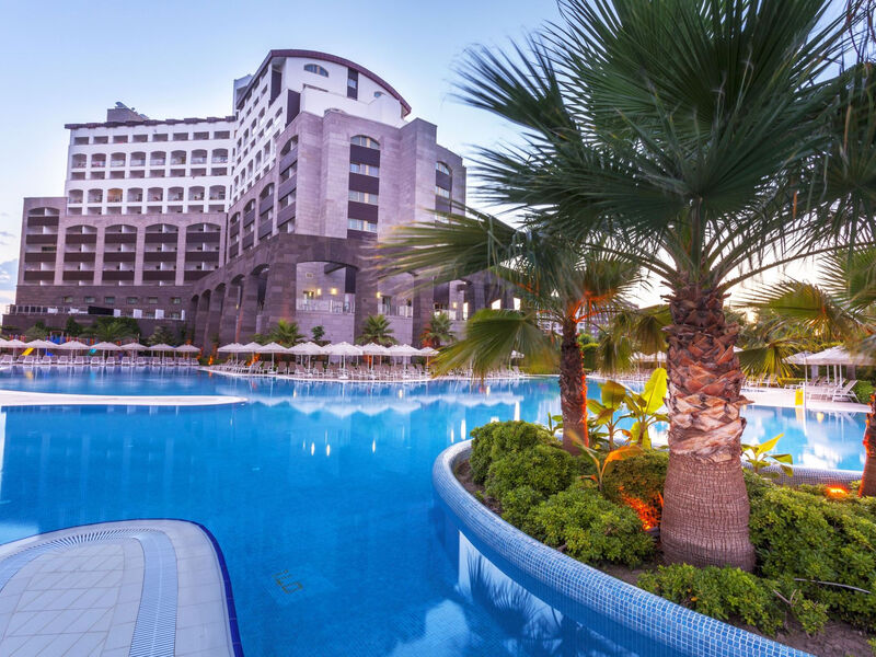 Melas Lara Resort