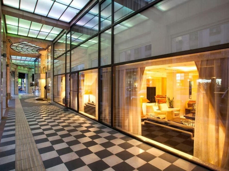 Melia Athens