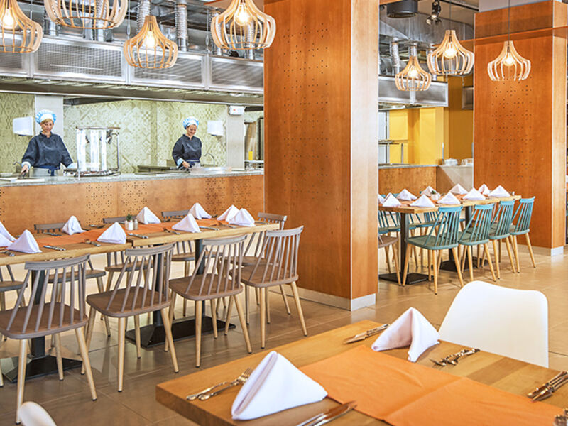 Melia Sunny Beach Resort
