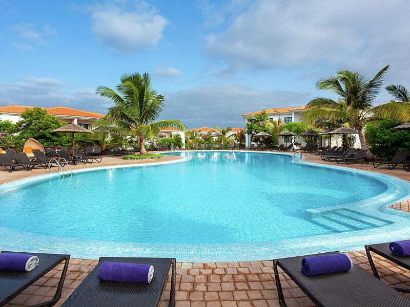 Melia Tortuga Resort & Spa