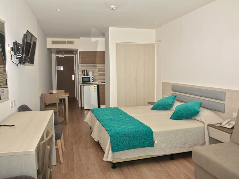 Melini Hotel Suites