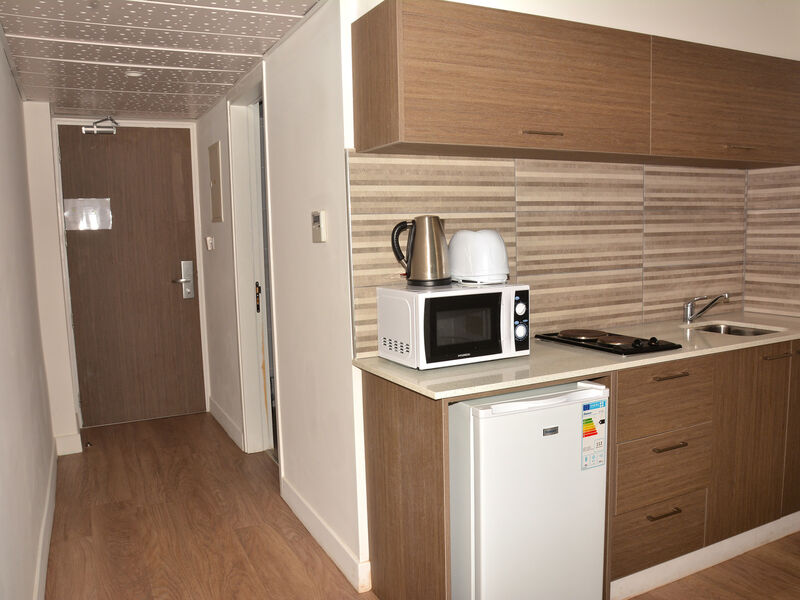 Melini Hotel Suites