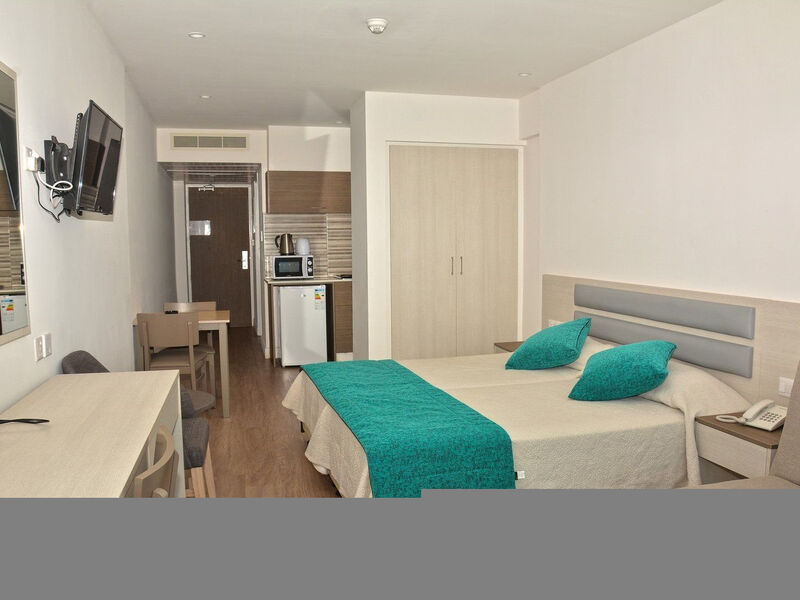Melini Hotel Suites