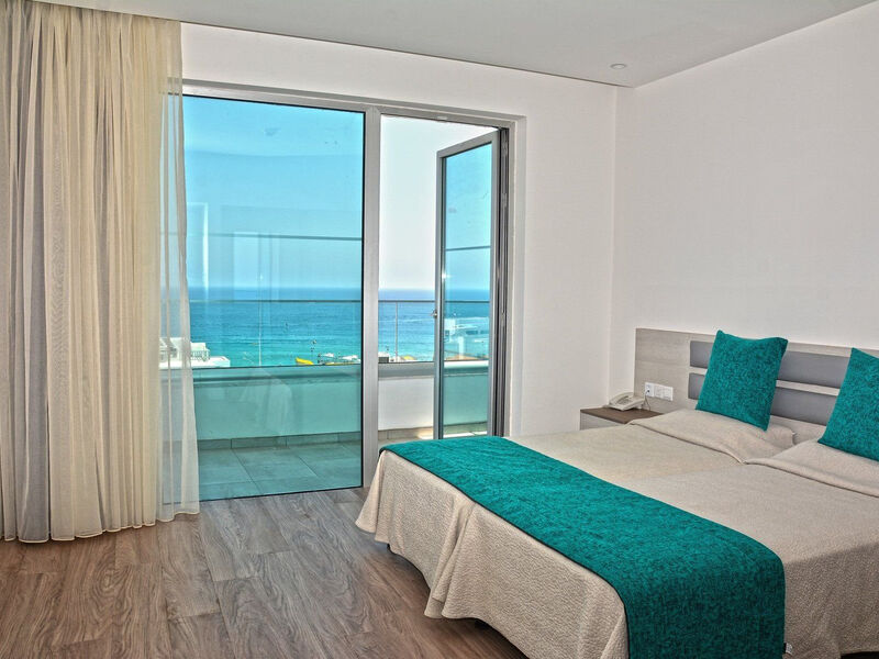 Melini Hotel Suites