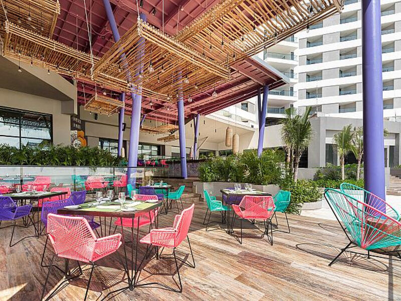 Melody Maker Cancún