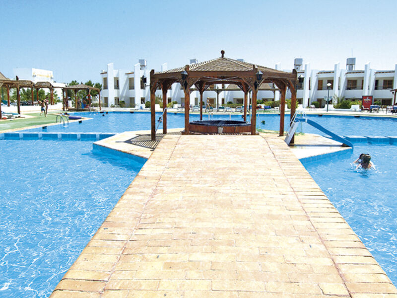 Menaville Resort