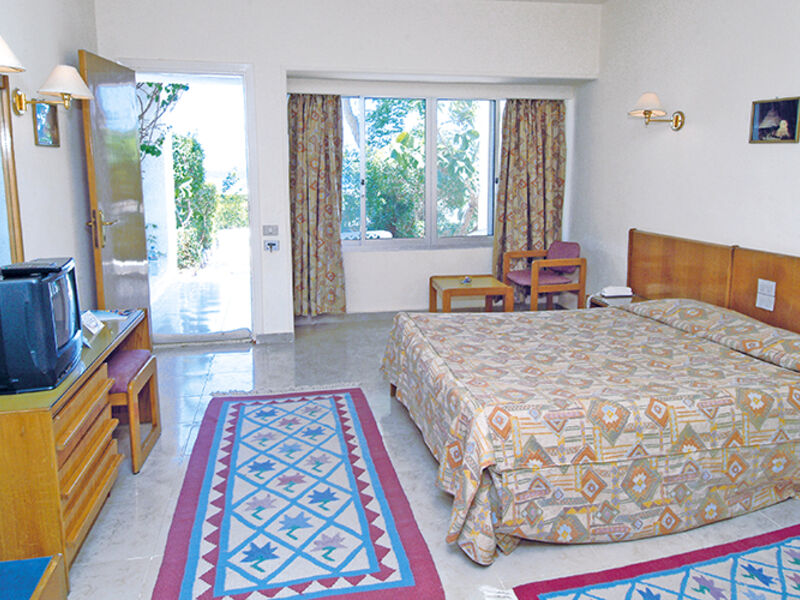 Menaville Resort