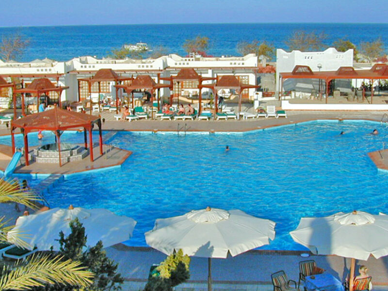 Menaville Resort