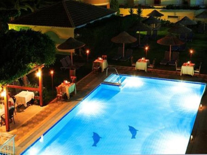 Meni Beach