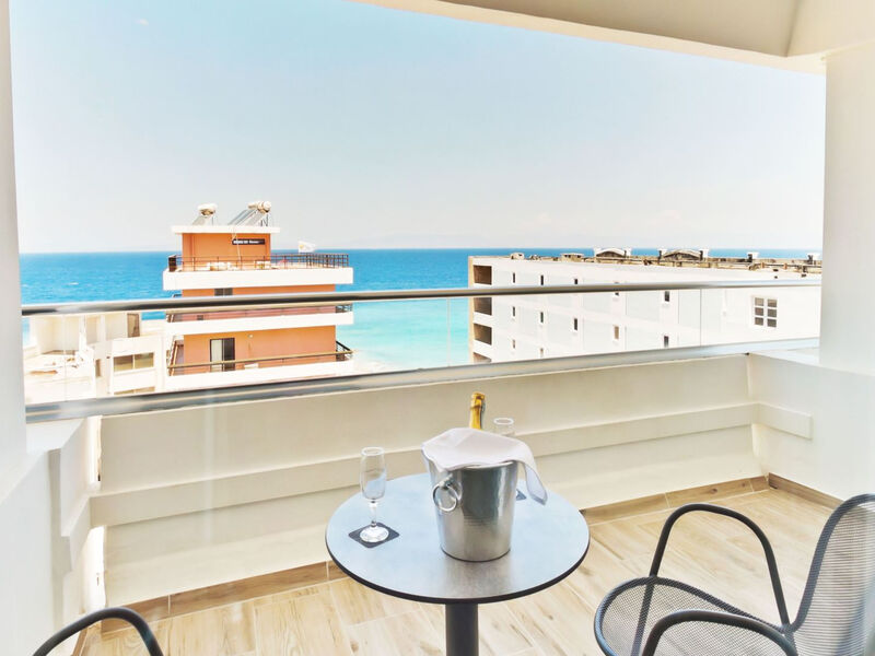 Mercure Rhodes Alexia