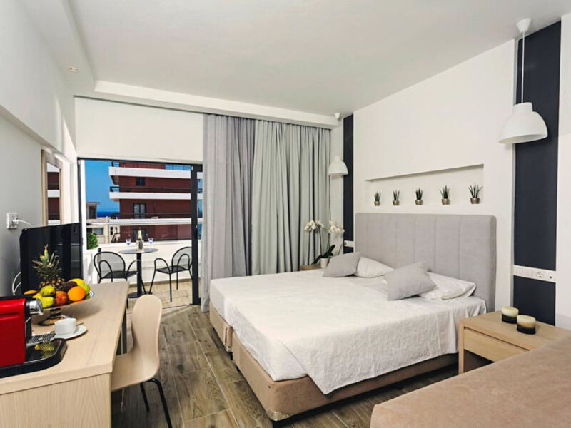 Mercure Rhodes Alexia