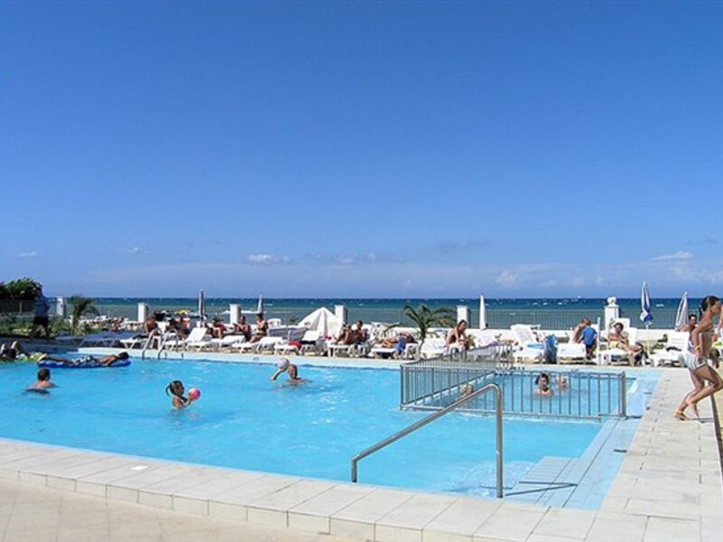 Meridien Beach