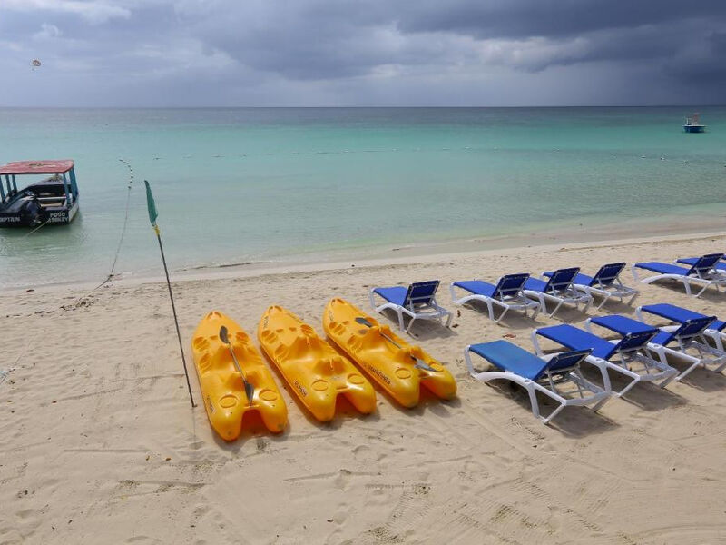 Merril´S Beach Resort II