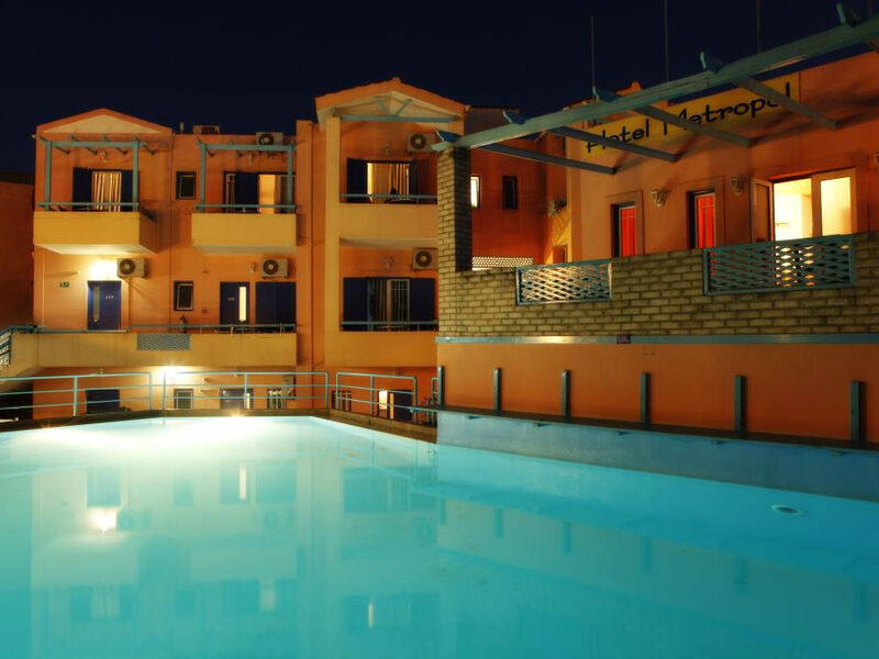 Metropol Golden Bay