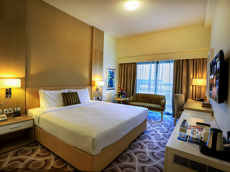 Metropolitan Hotel Dubai