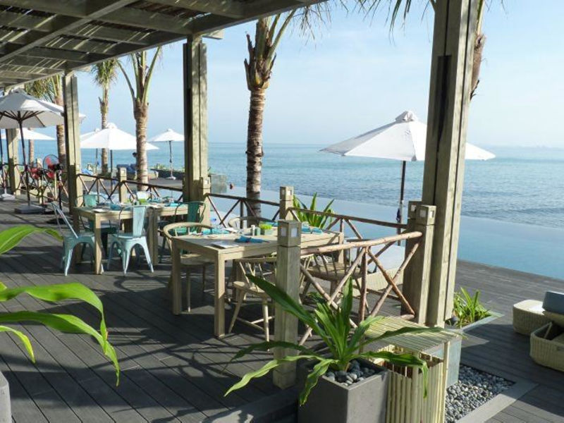 Mia Resort