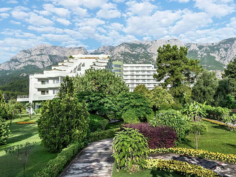 Miarosa Ghazal Resort
