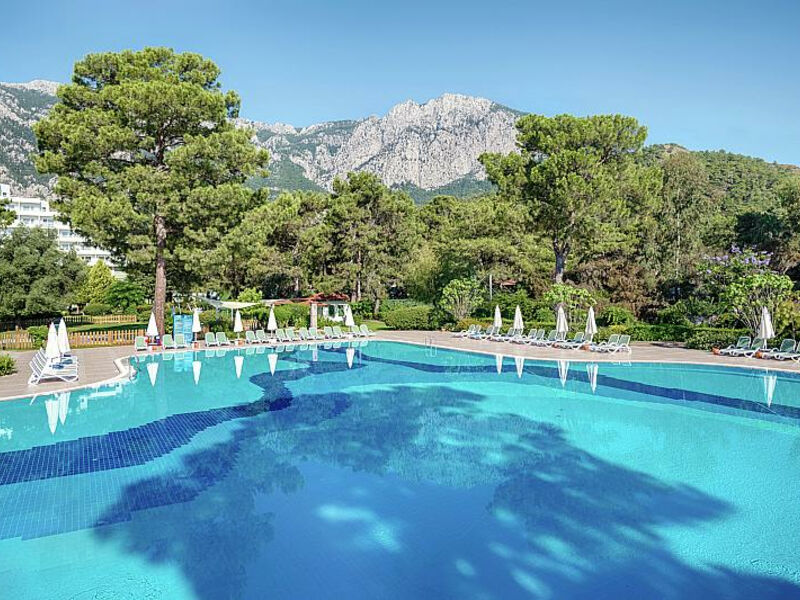 Miarosa Ghazal Resort