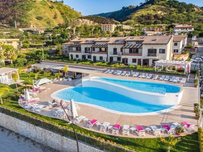 Cooee Michelizia Tropea Resort