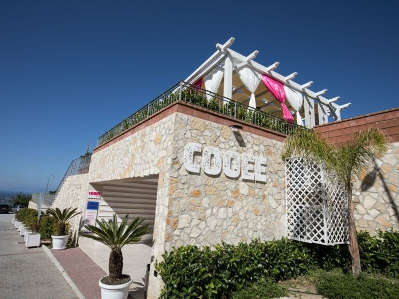 Cooee Michelizia Tropea Resort