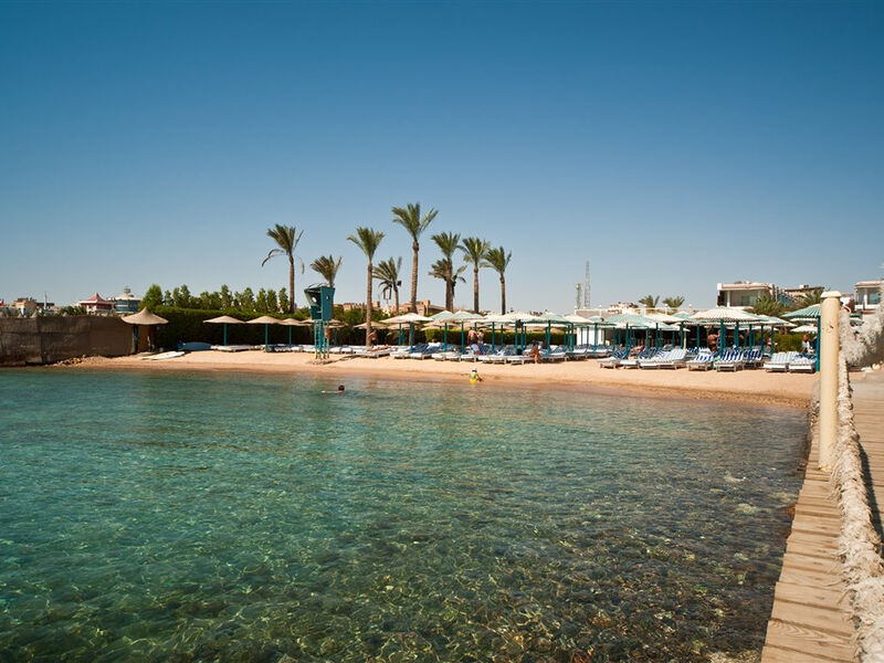 Minamark Beach Resort