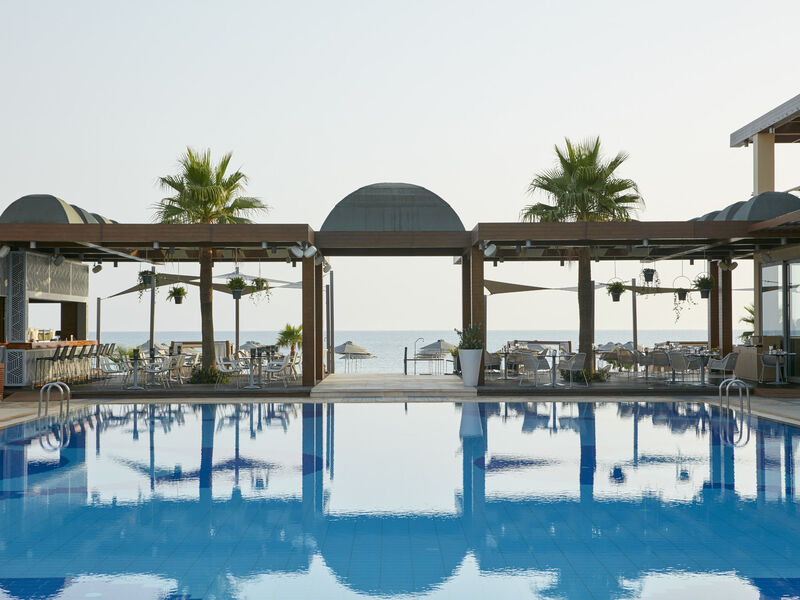 Minoa Palace Resort & Spa