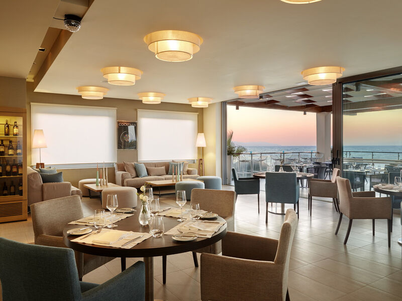 Minoa Palace Resort & Spa