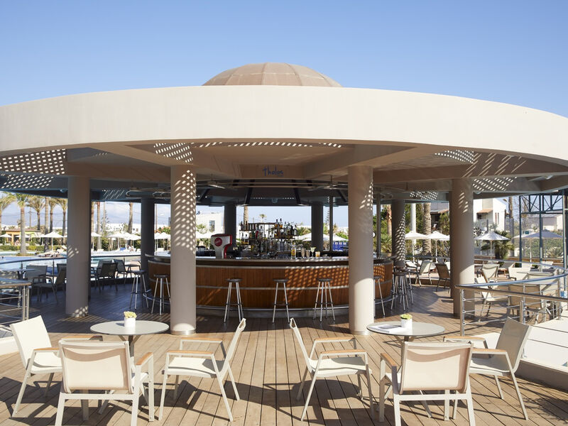 Minoa Palace Resort & Spa
