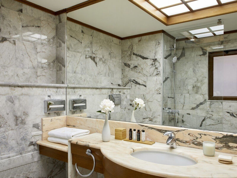 Minoa Palace Resort & Spa