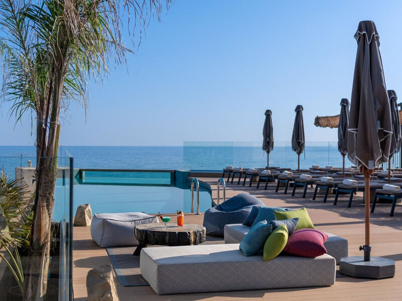 Minos Ambassador Suite Hotel & Spa