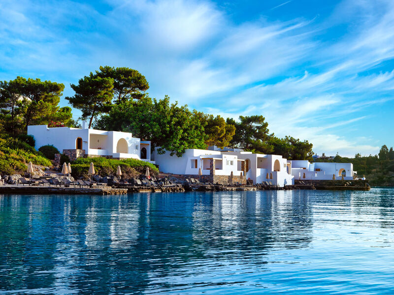 Minos Beach