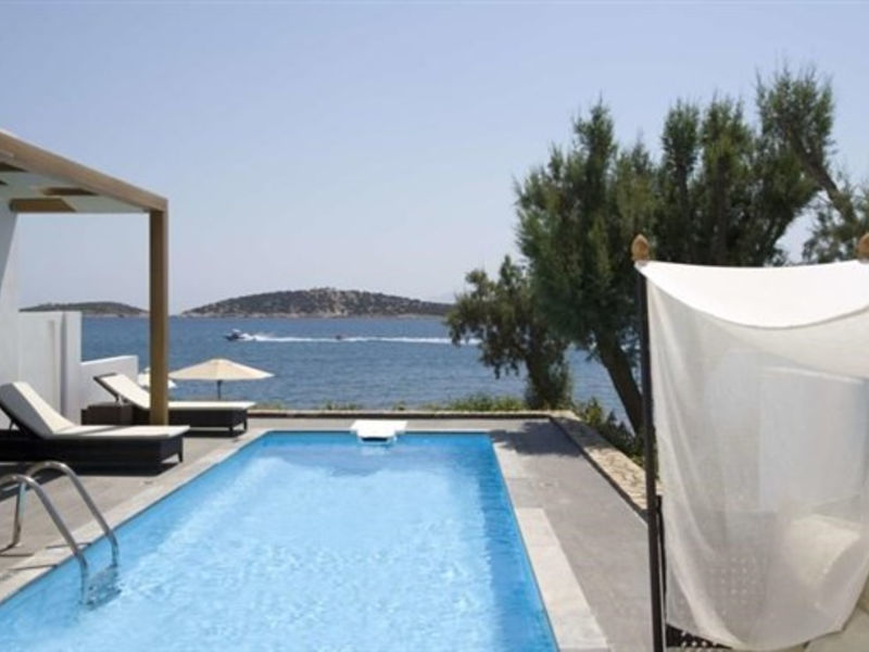 Minos Beach Art