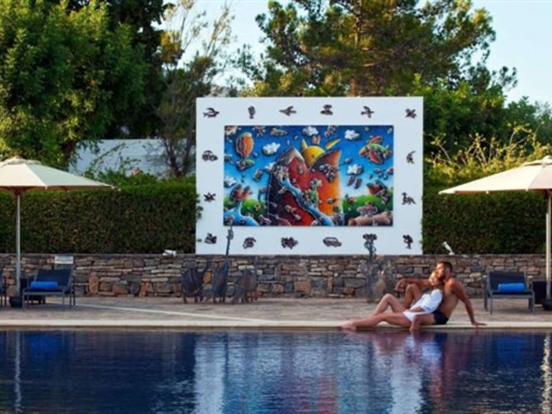Minos Beach Art