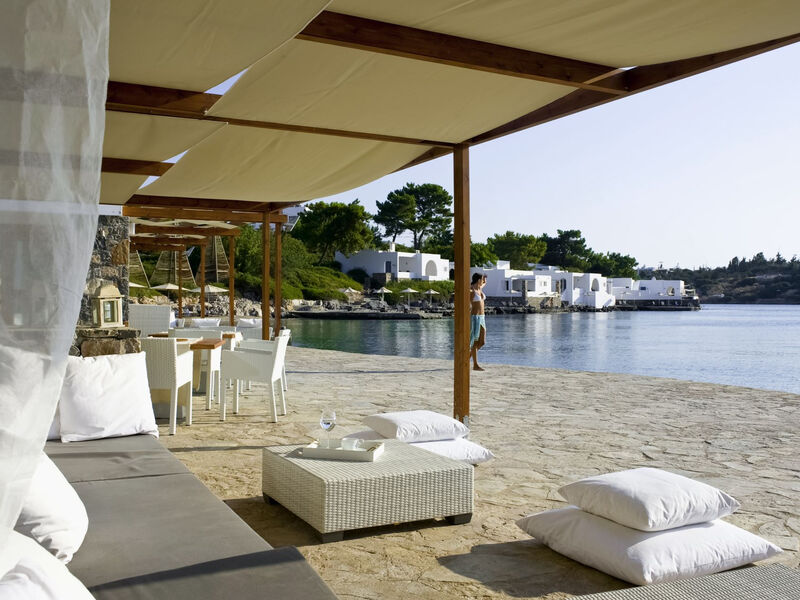 Minos Beach Art Hotel