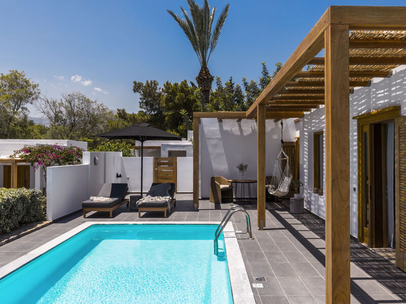 Minos Beach Art Hotel