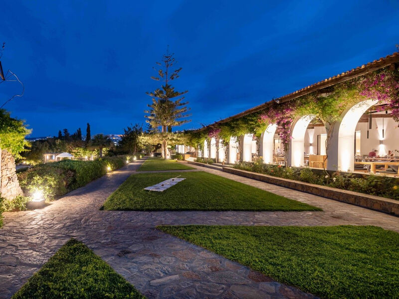 Minos Beach Art Hotel