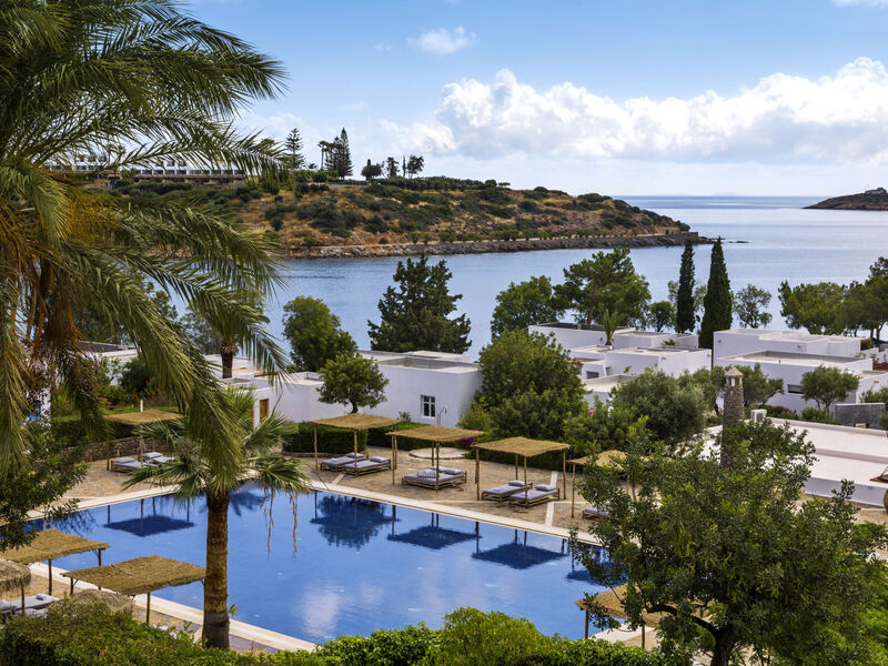 Minos Beach Art Hotel