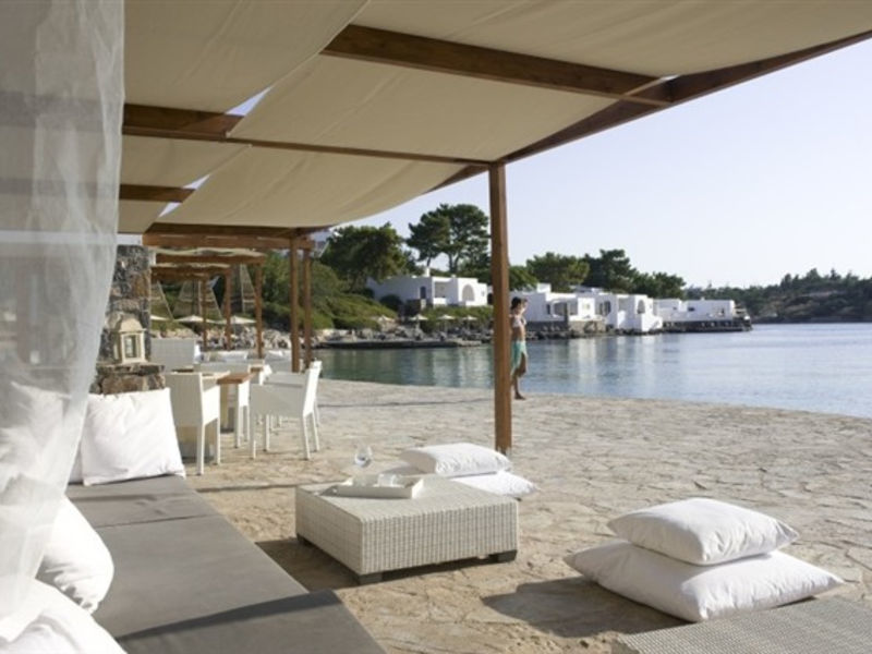 Minos Beach Art