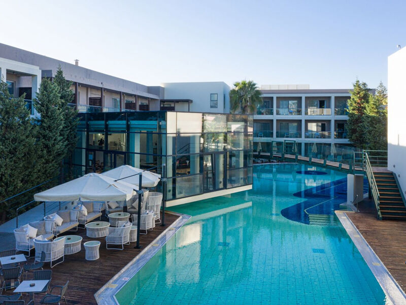Minos Mare Royal