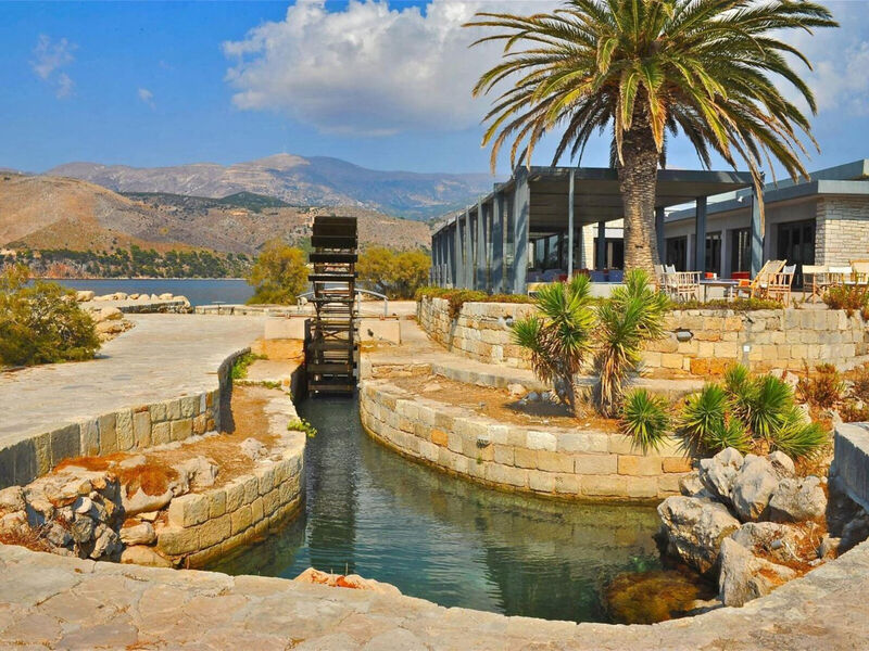 Mirabel City Center Hotel