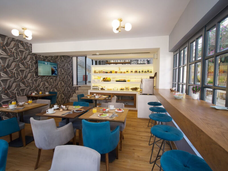 Mirabel City Center Hotel