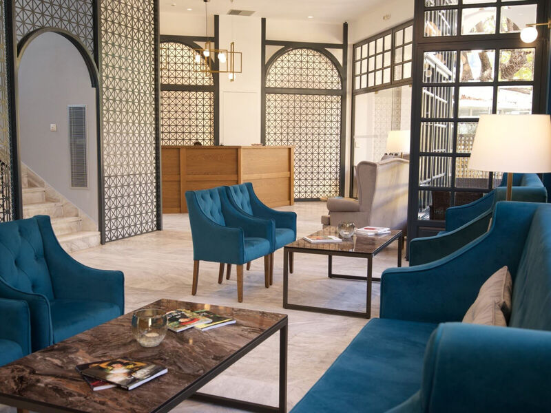 Mirabel City Center Hotel