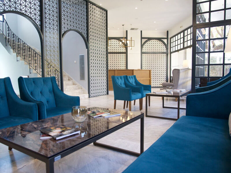 Mirabel City Center Hotel